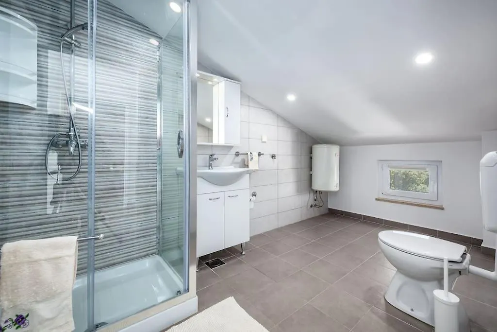 Apartment With Private Pool Pula
